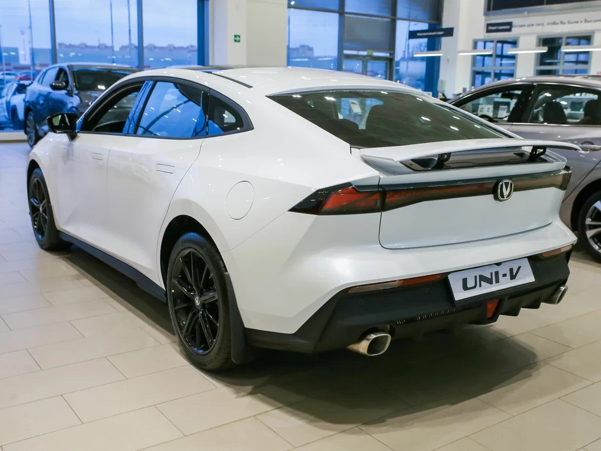 Changan UNI-V купить в Тольятти