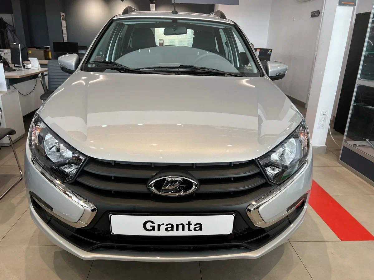 Lada Granta Универсал купить по цене от 401 000