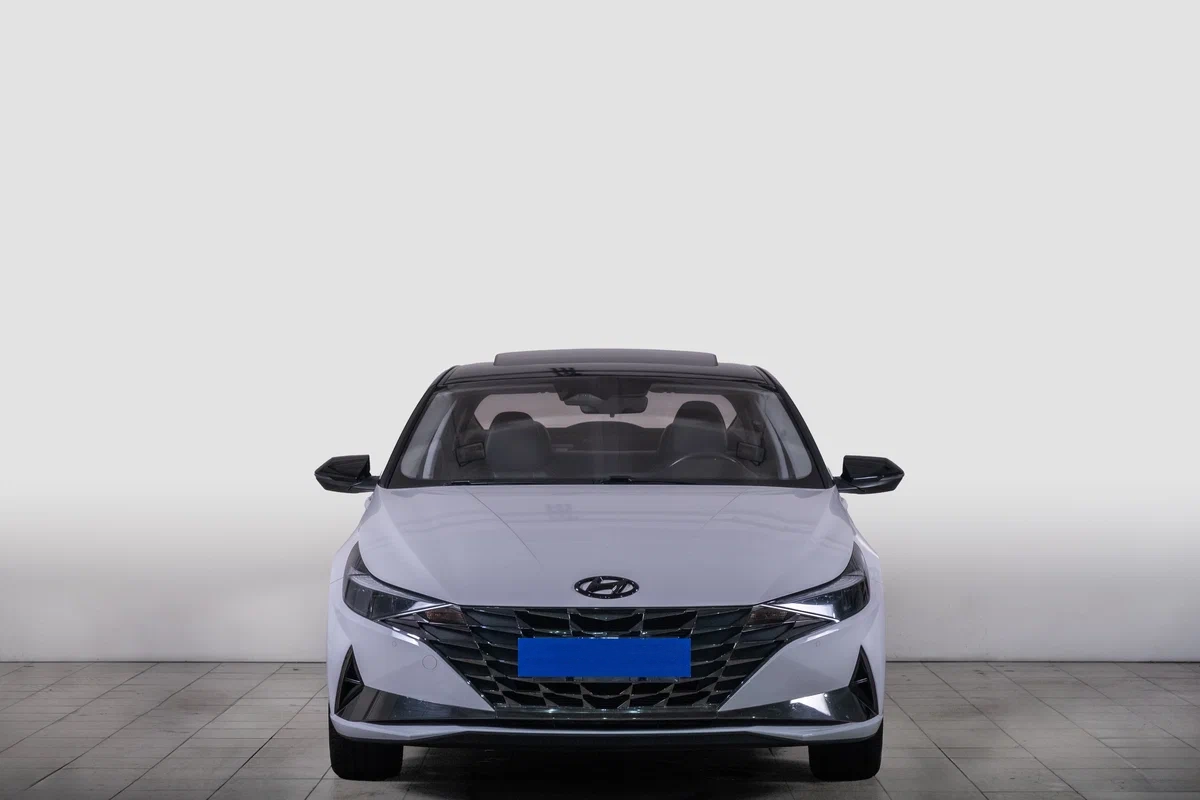 Hyundai Elantra купить в Тольятти