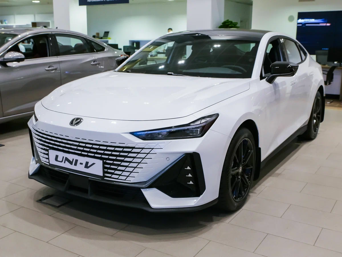 Changan UNI-V купить по цене от 1 664 000