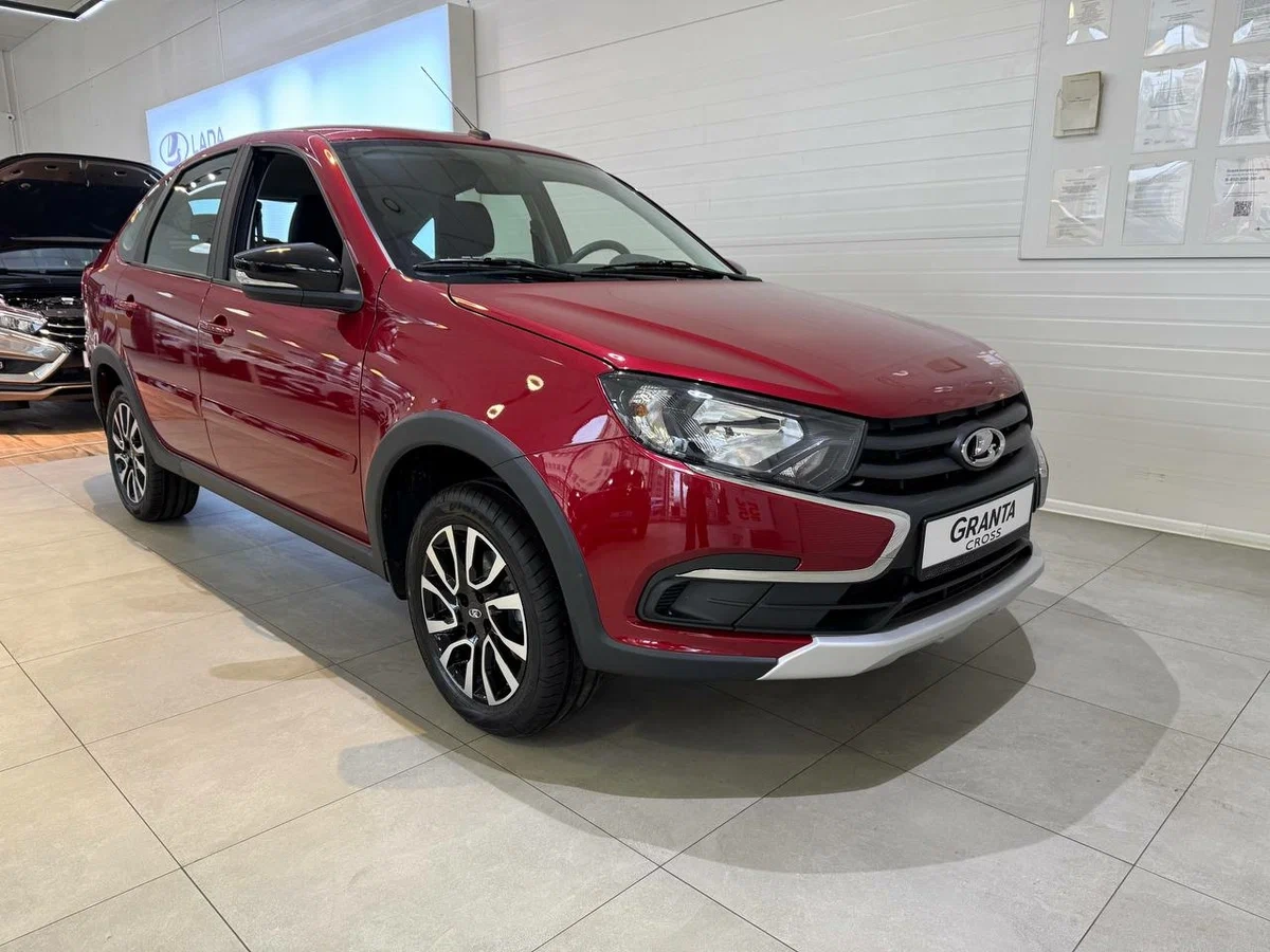 Lada Granta Active Cross купить по цене от 648 000