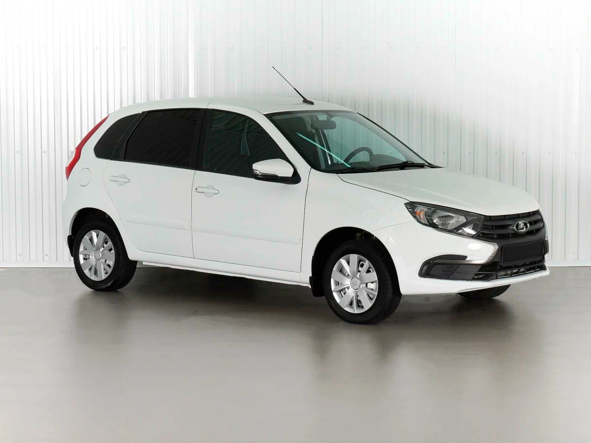 Lada Granta Хэтчбек купить по цене от 430 000
