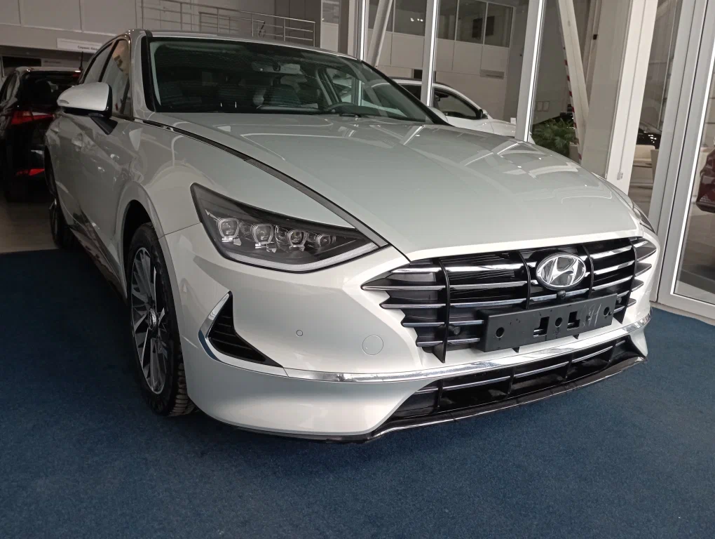 Hyundai Sonata Седан по цене от 1 476 000