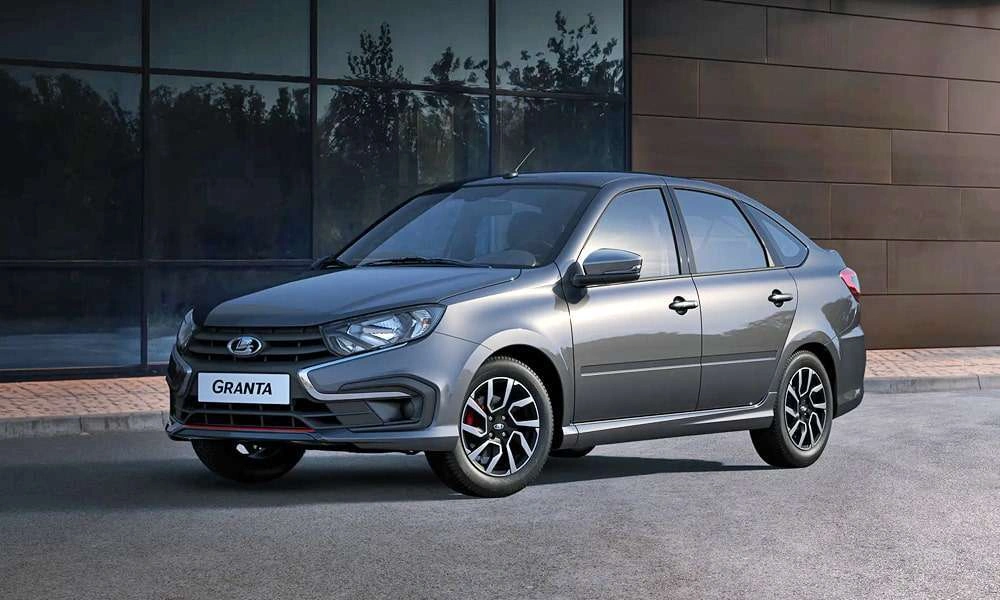 Лада Гранта с автосалона по цене от 754 000