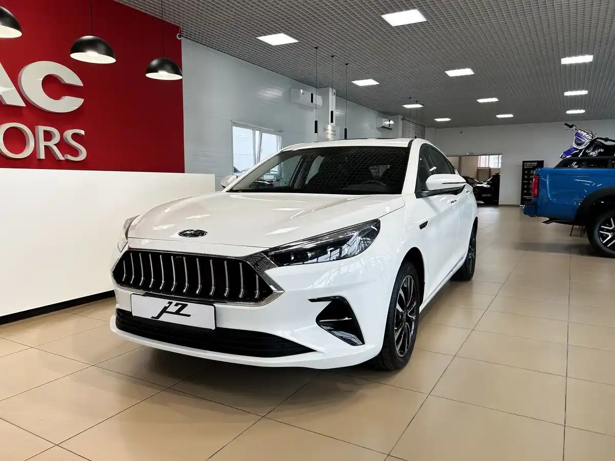 Jac J7 купить по цене от 1 148 000