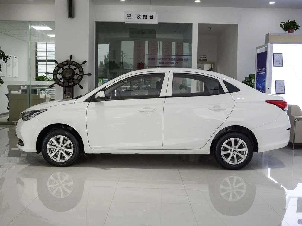 Changan Alsvin по цене от 1 072 000