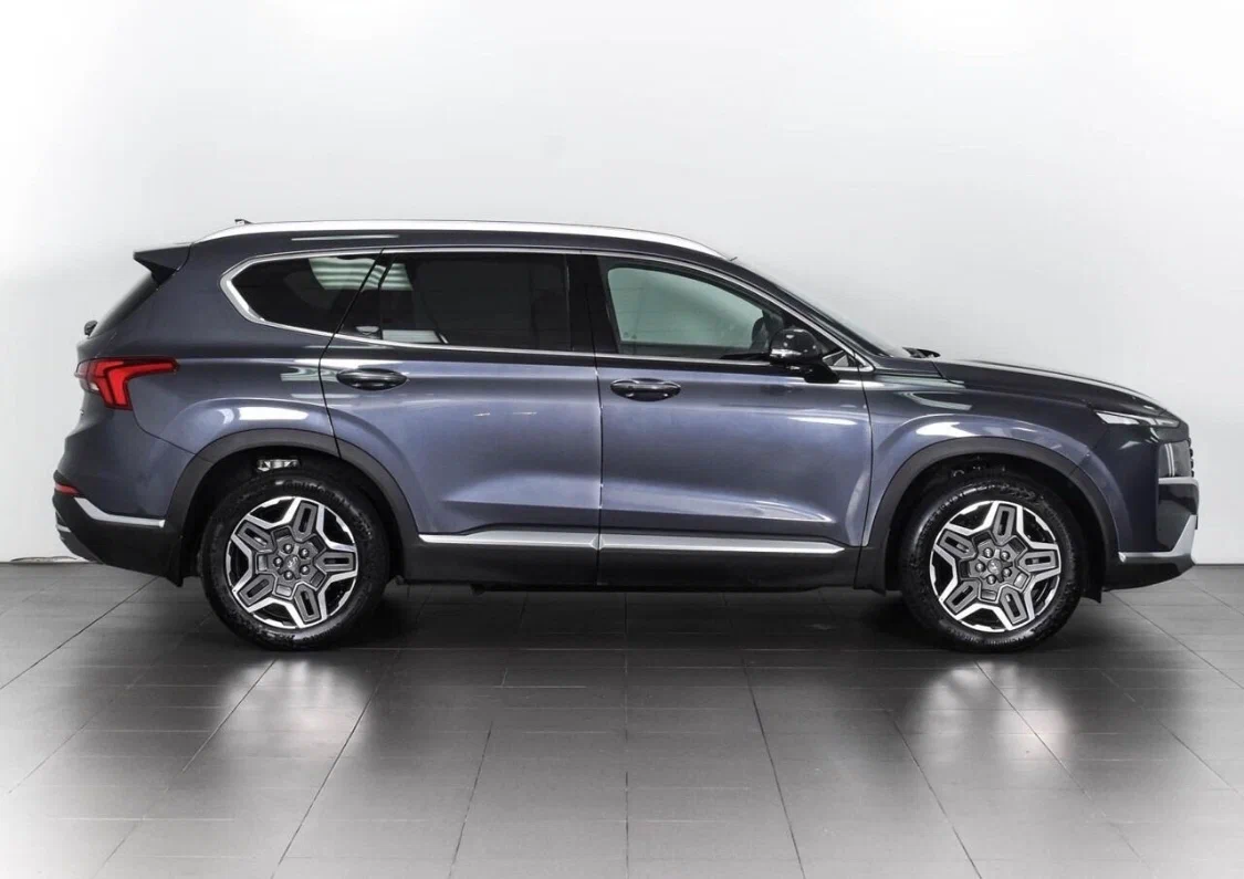 Hyundai Santa Fe по цене от 2 291 000