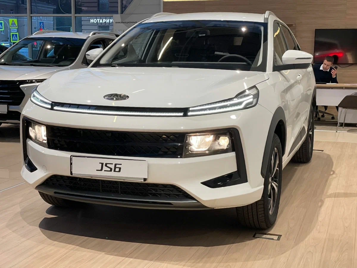 Jac JS6 по цене от 1 388 000