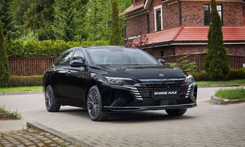 ДонгФенг Шин Макс с автосалона по цене от 1 174 000