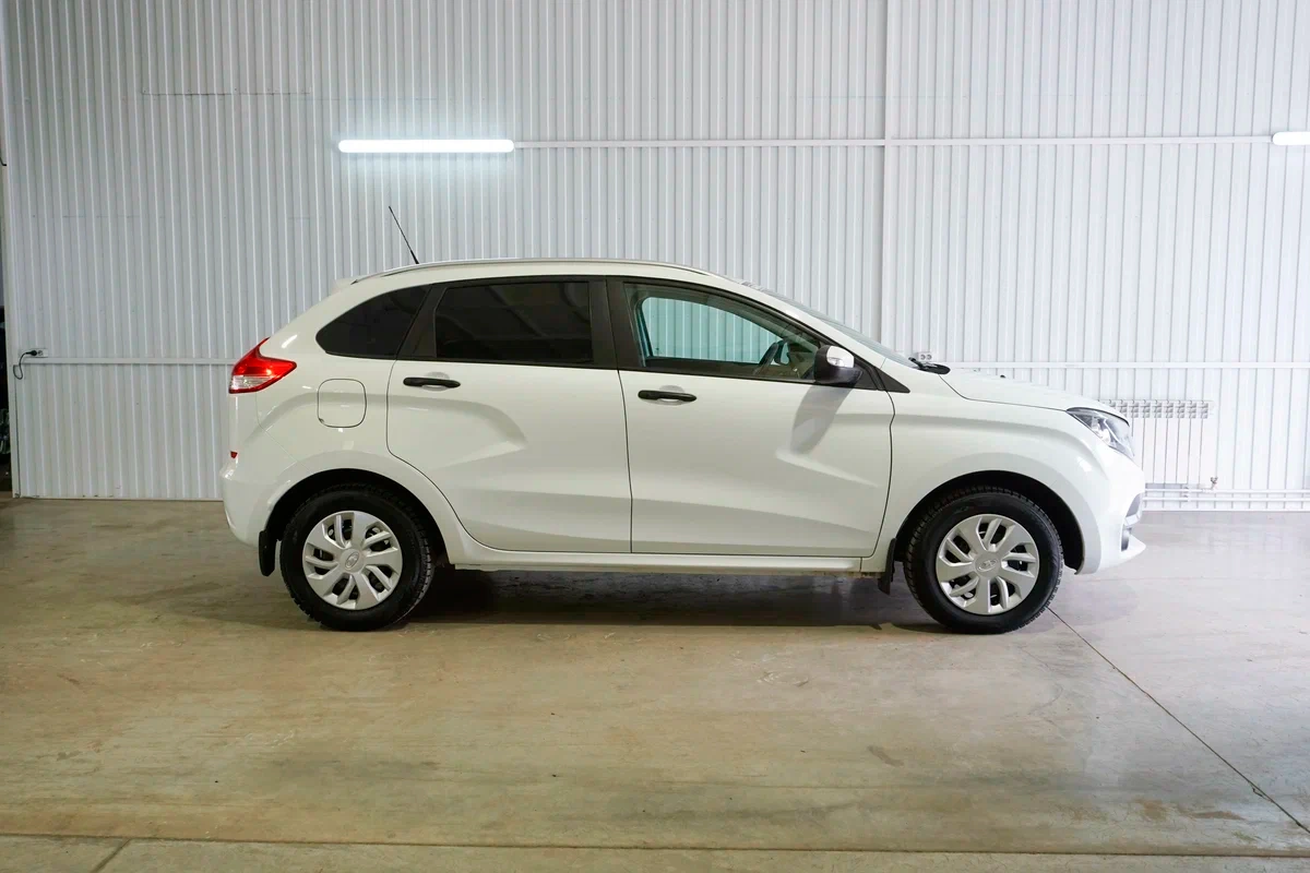 Lada Xray по цене от 606 000