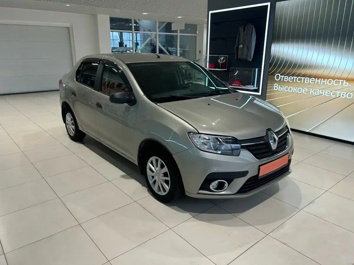 Renault Logan по цене от 604 000