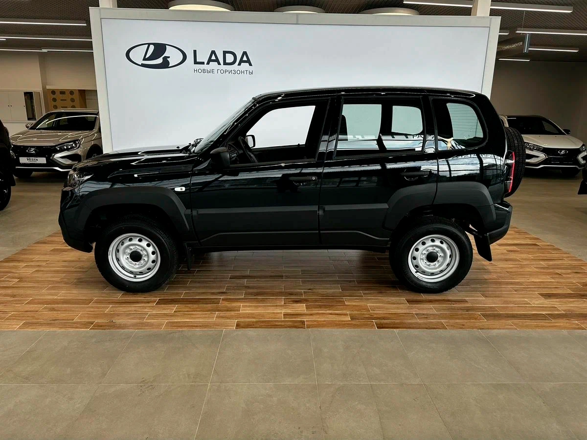 Lada Niva Travel по цене от 708 000