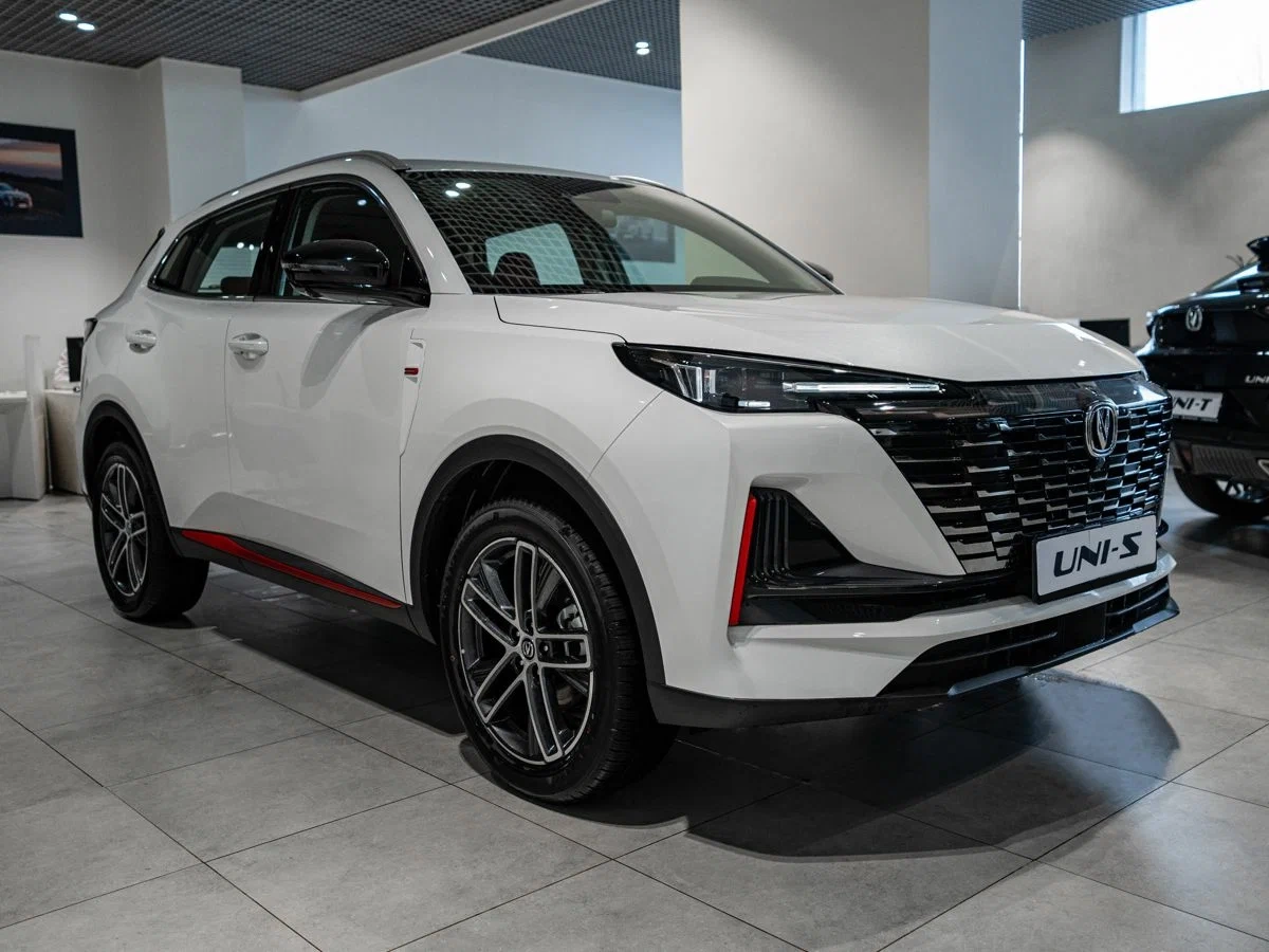 Changan UNI-S/CS55Plus по цене от 1 513 000