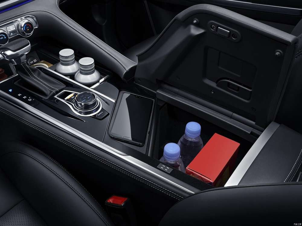 Changan CS95 - Изображение №25
