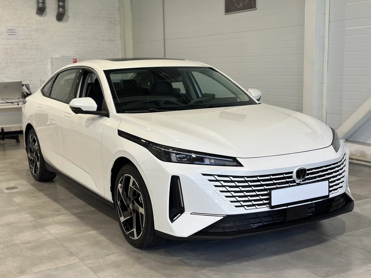 Changan Lamore купить по цене от 1 529 000