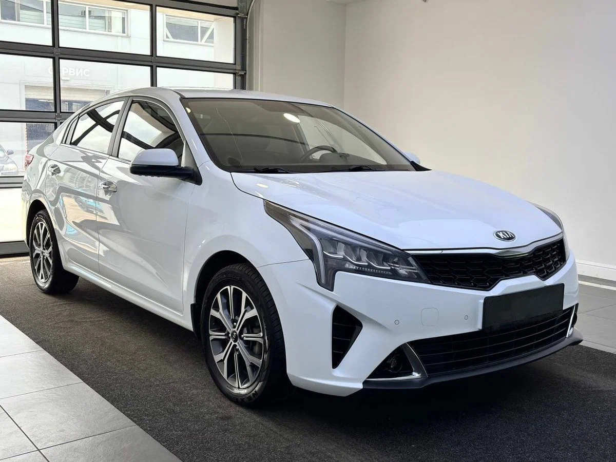 KIA Rio по цене от 769 000